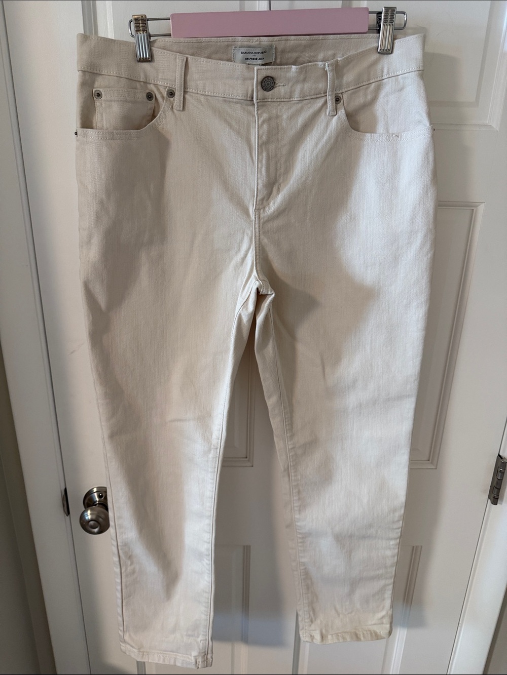 Banana Republic Girlfriend Jeans mid-rise cream Size 12